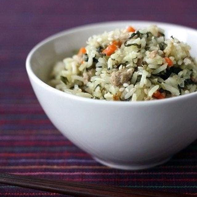 高菜と挽肉の炊き込みご飯作り方